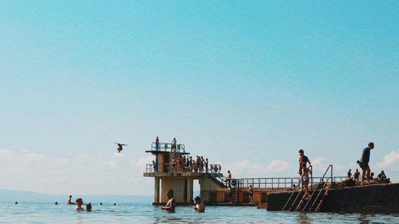 Blackrock Diving Tower, Salthill, Co Galway_master_11zon